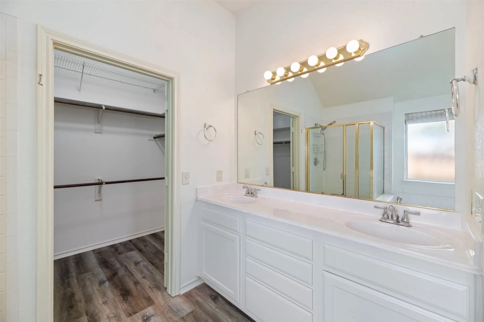 A rental bathroom before.